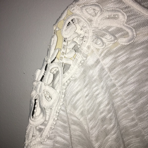 Sweatshirt - Picture 2 of 3